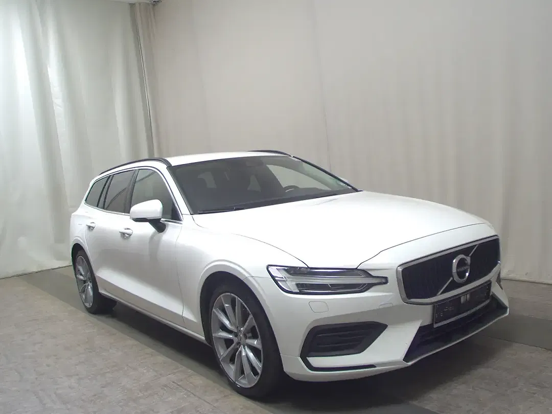 Volvo V60 - Thumbnail 3