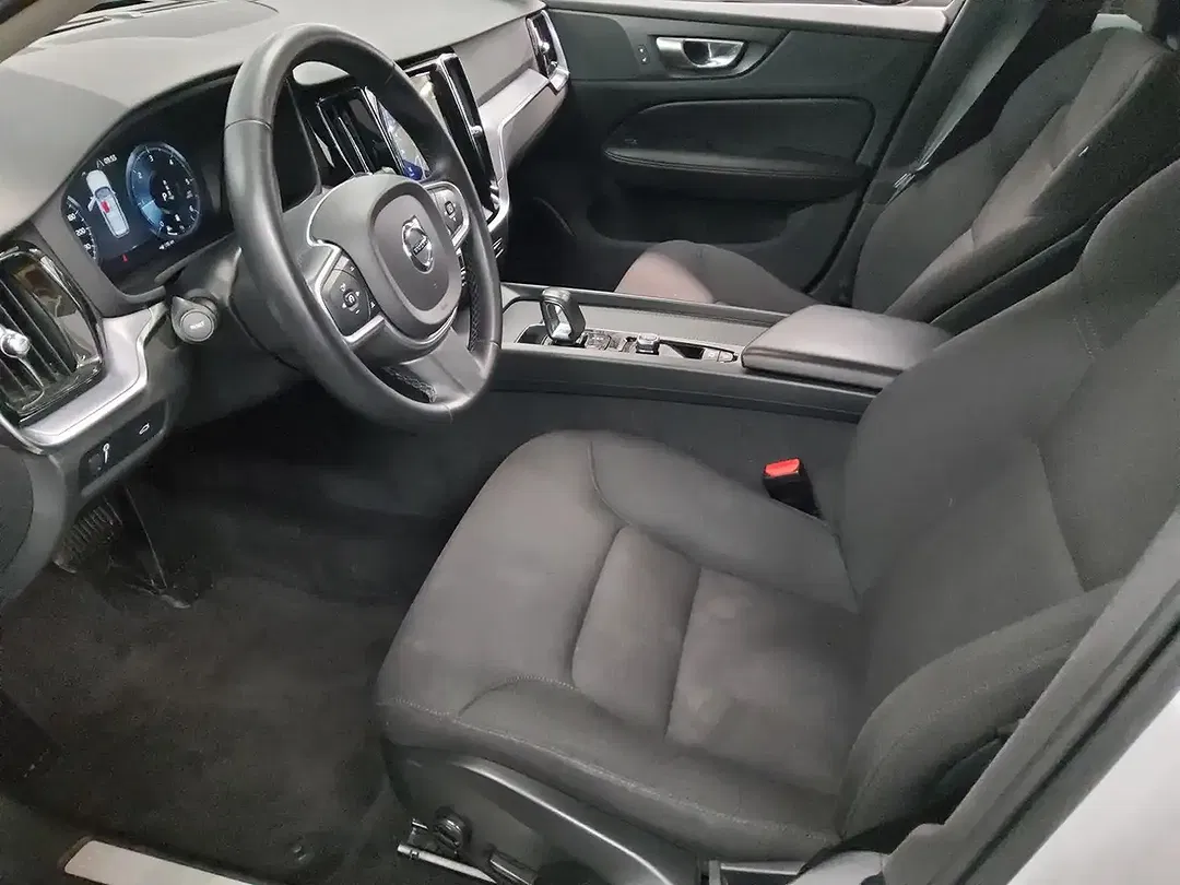 Volvo V60 - Thumbnail 9