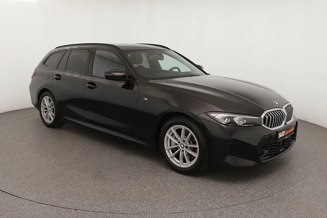 BMW 330 - Thumbnail 2