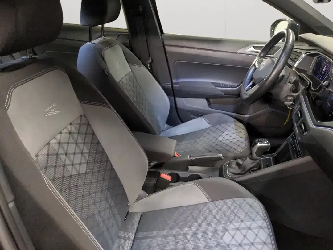 Volkswagen Taigo 1.5 TSI DSG R-Line - foto 14