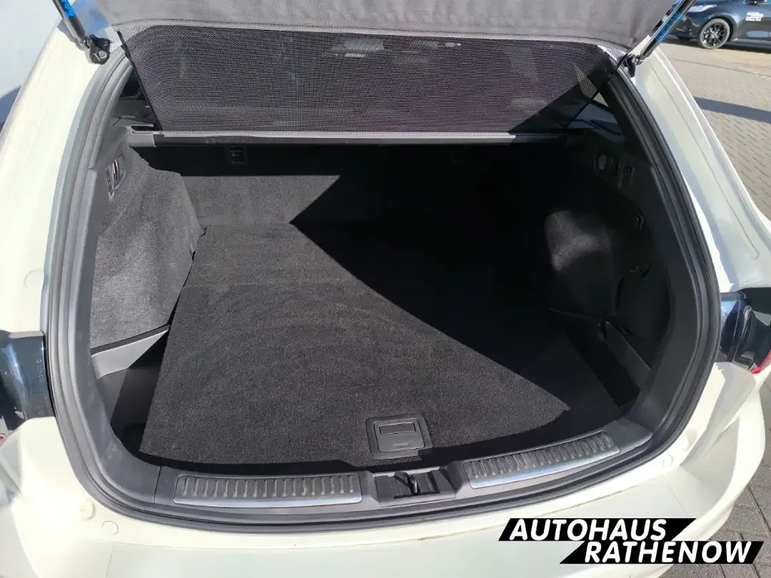 Mazda 6 - Thumbnail 12