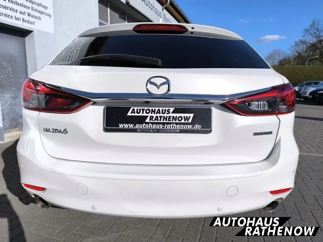 Mazda 6 - Thumbnail 4