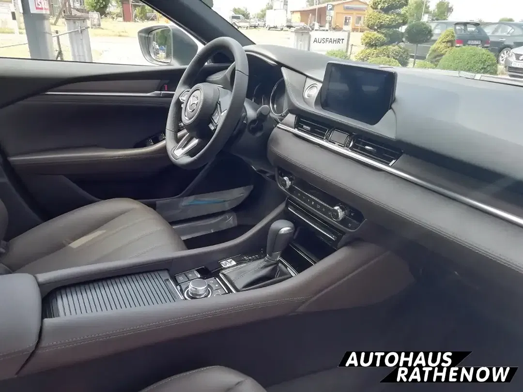 Mazda 6 - Thumbnail 8