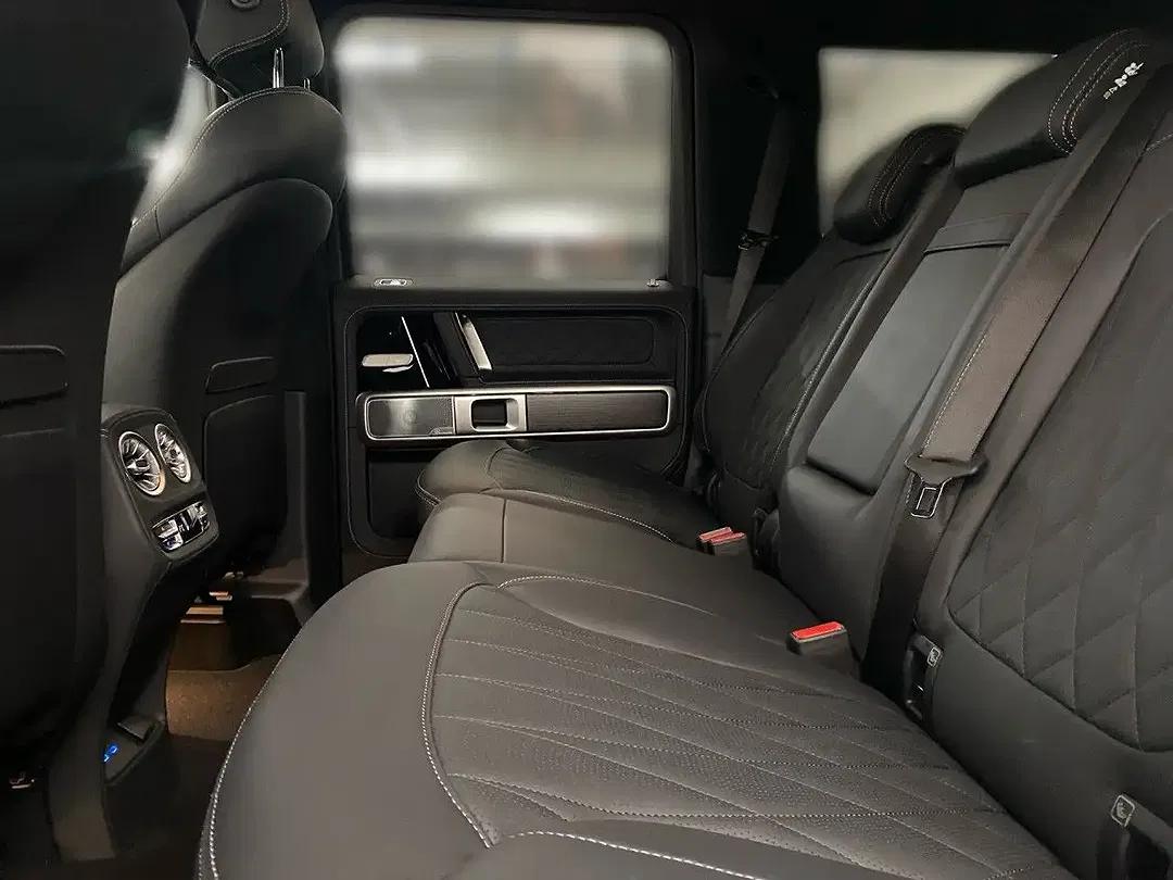 Mercedes-Benz G 580 - Thumbnail 11