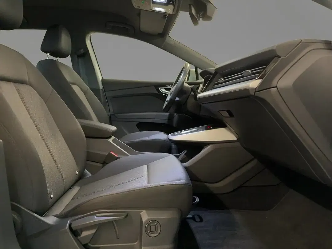 Audi Q4 e-tron - Thumbnail 7