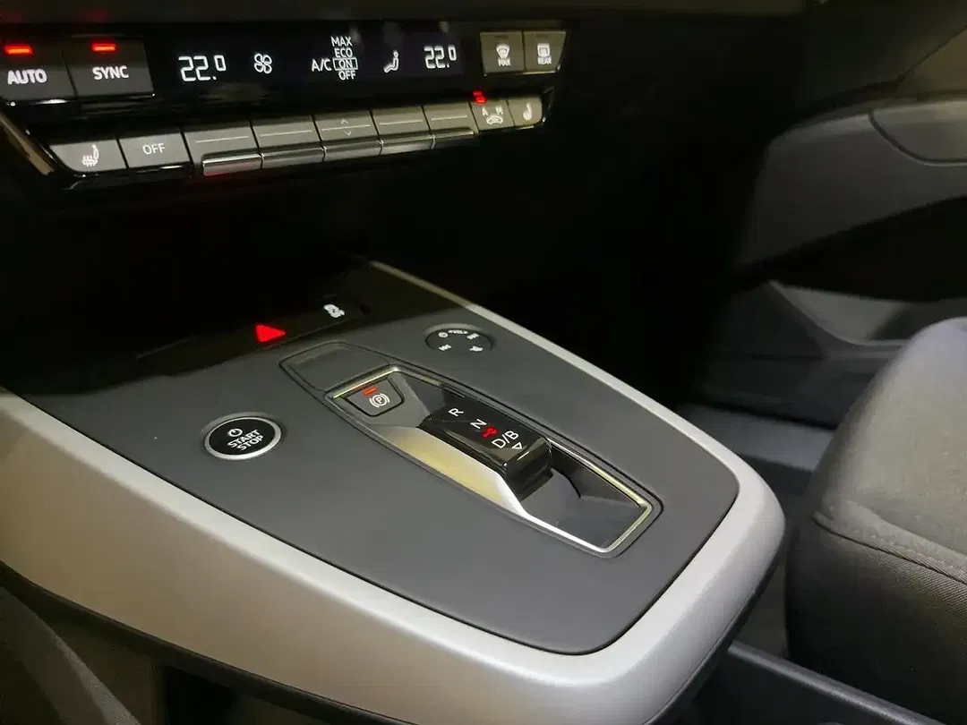 Audi Q4 e-tron - Thumbnail 16