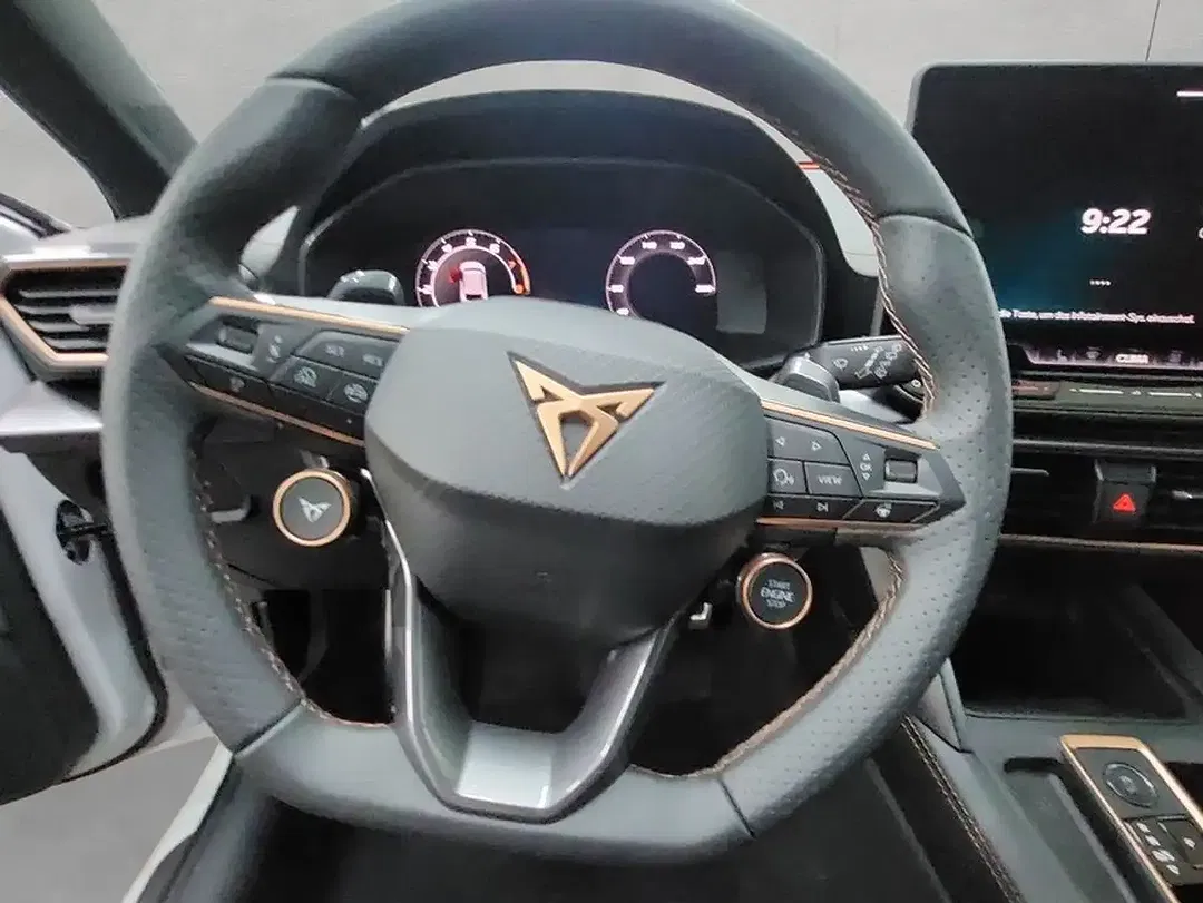 CUPRA Leon - Thumbnail 11