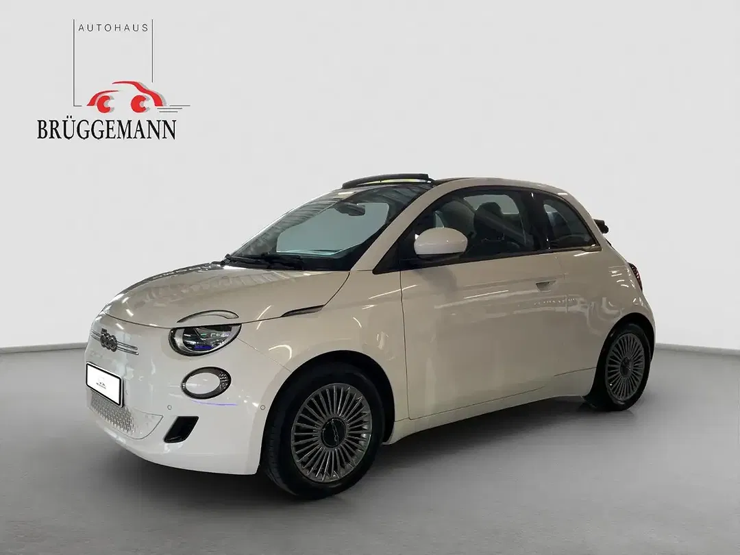 Fiat 500e - Thumbnail 1