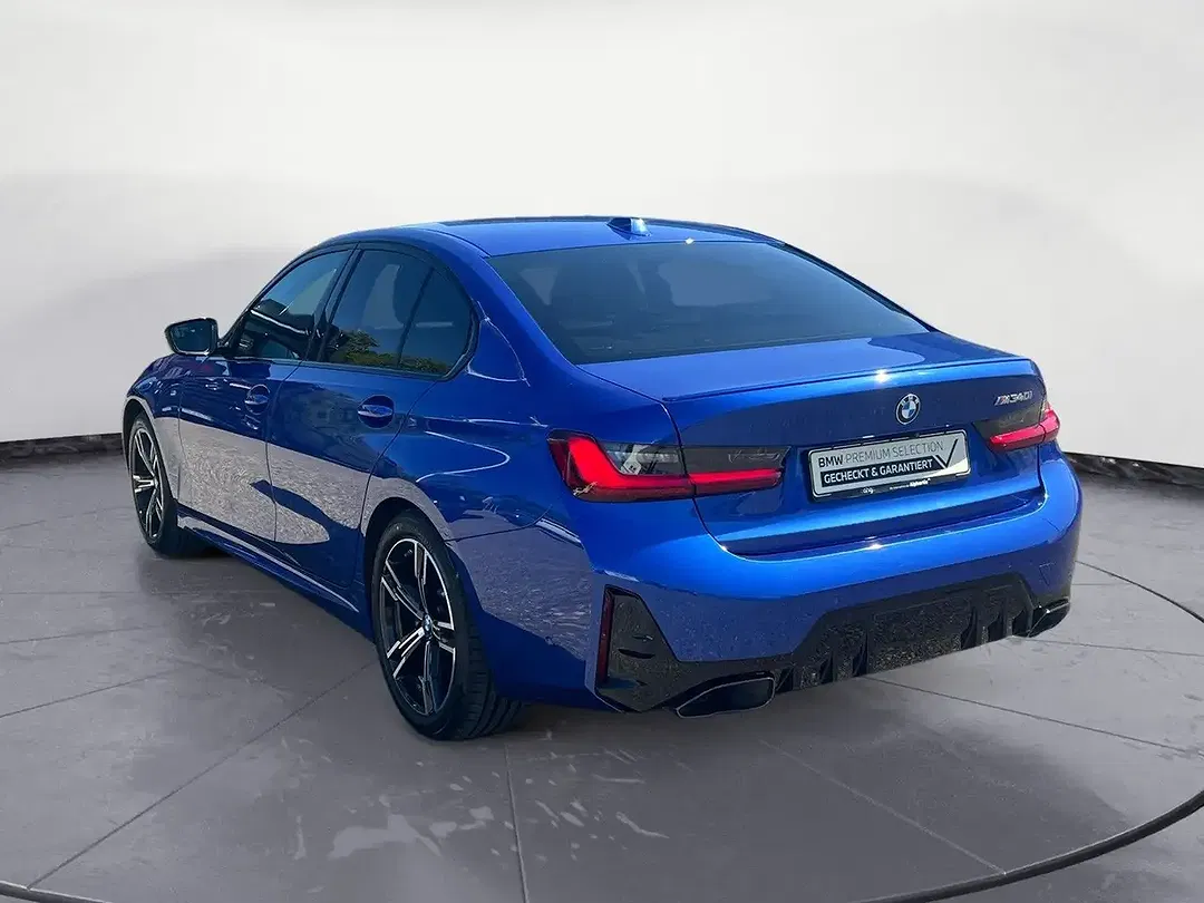 BMW 340 - Thumbnail 3