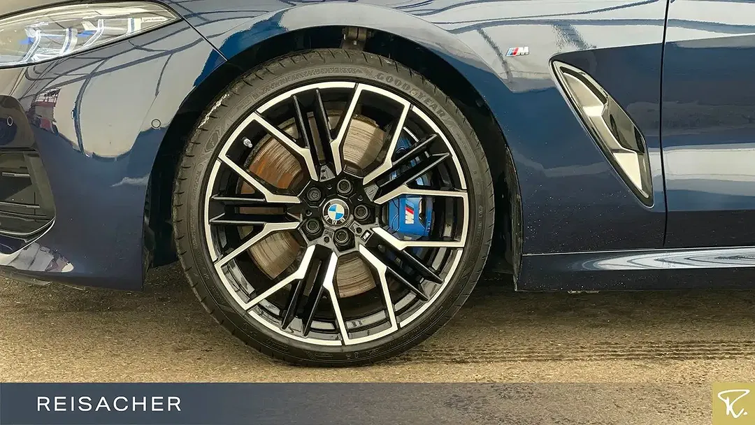 BMW M850 - Thumbnail 3