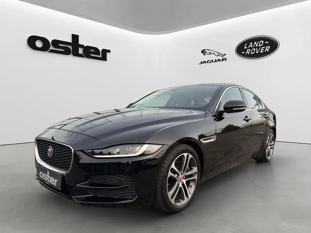 Jaguar XE - Afbeelding 1
