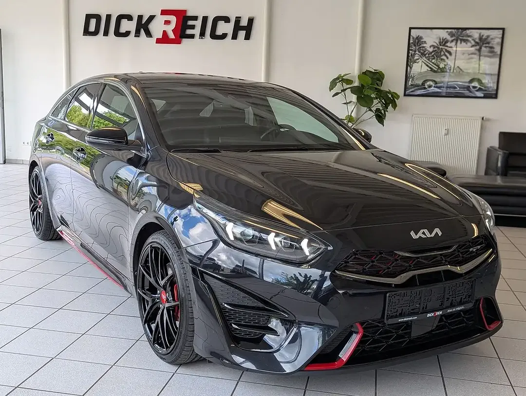 Kia ProCeed / pro_cee'd GT - foto 2