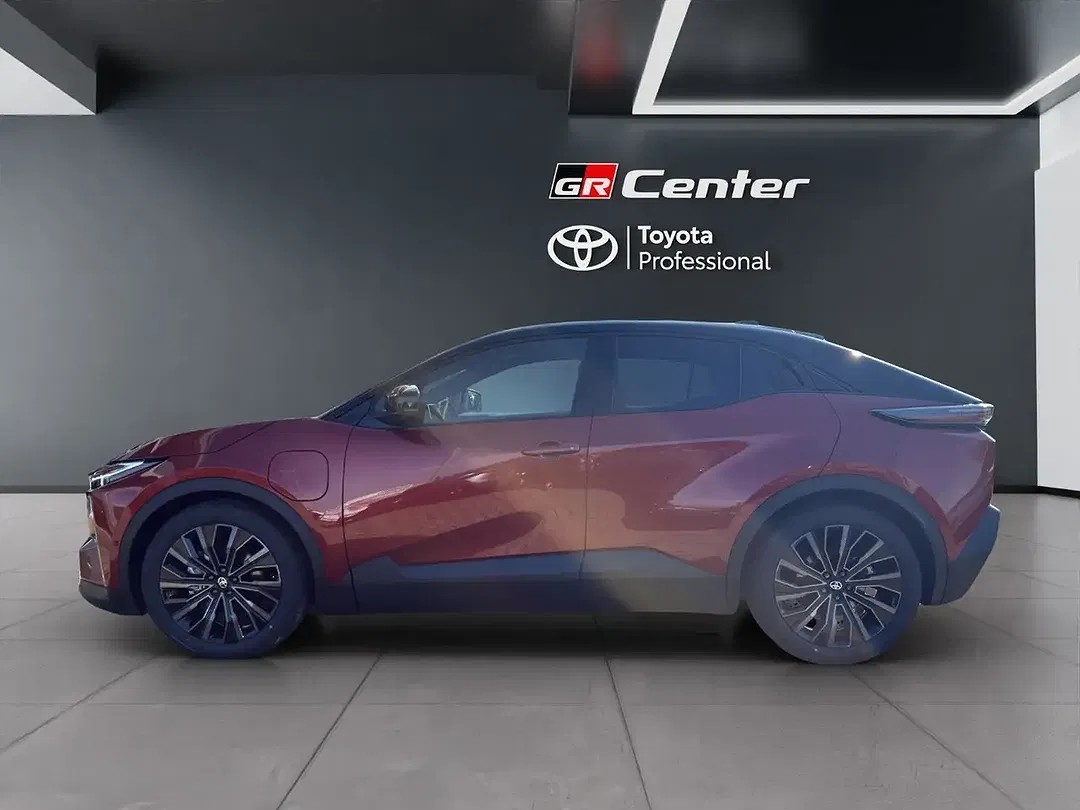 Toyota C-HR - Thumbnail 10