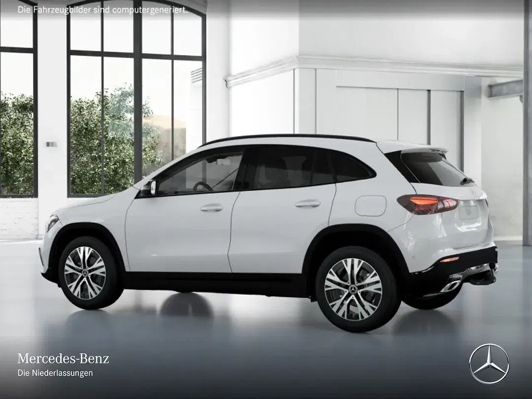 Mercedes-Benz GLA 180 - Thumbnail 14