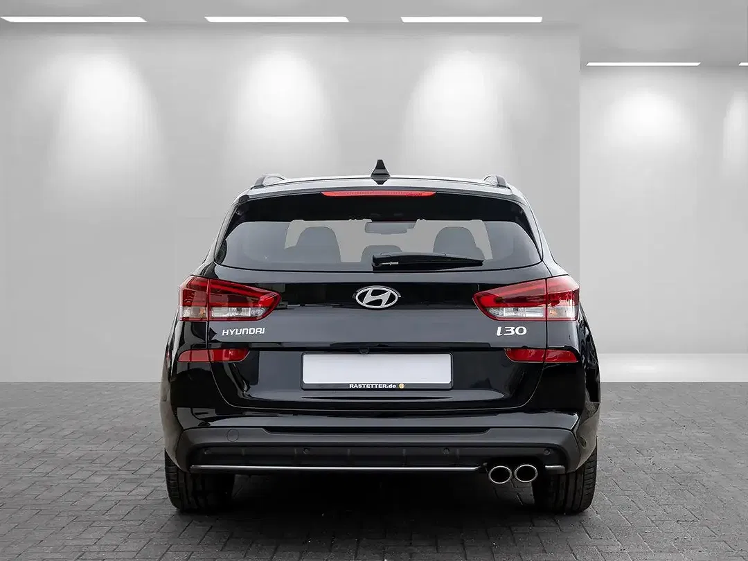 Hyundai i30 - Thumbnail 4
