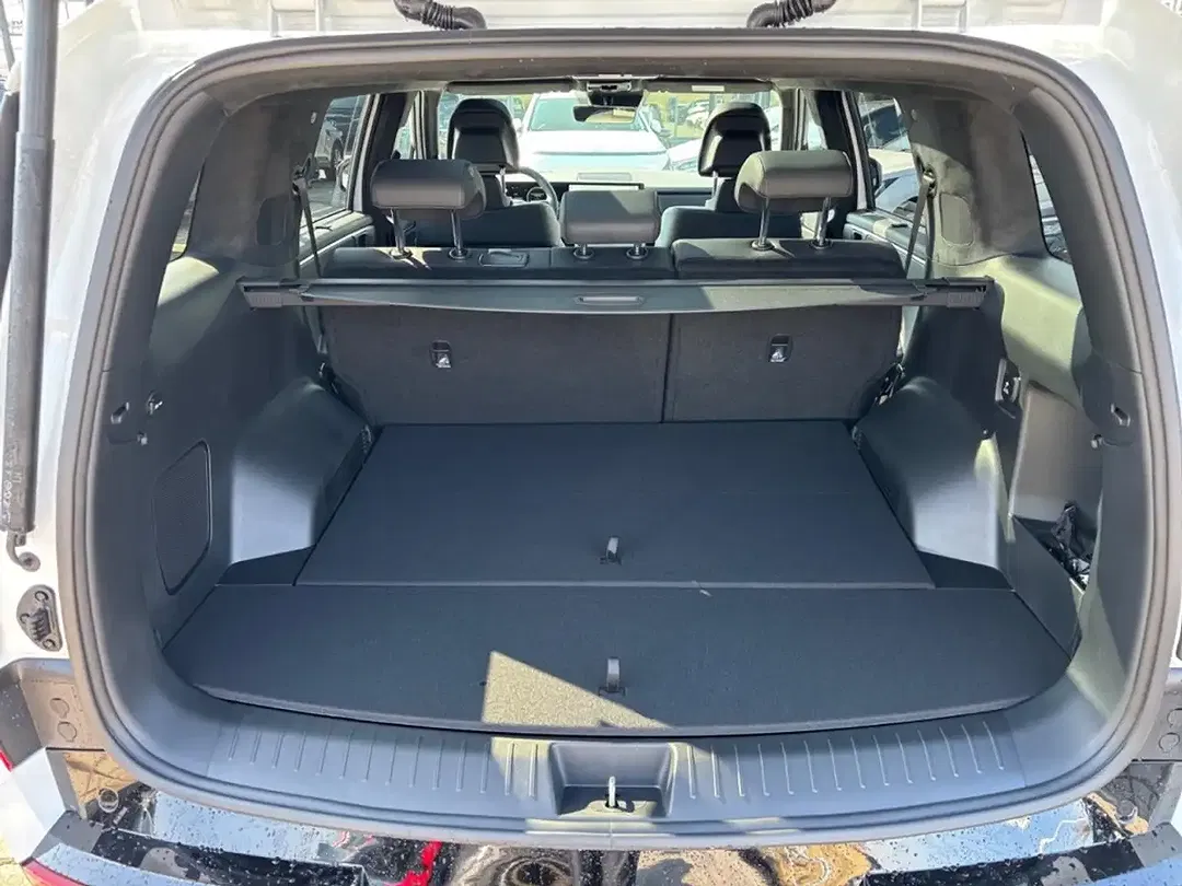 Hyundai SANTA FE - Thumbnail 12