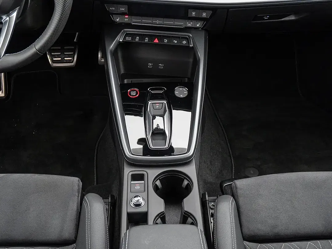 Audi S3 - Thumbnail 13