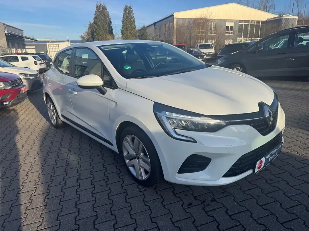 Renault Clio - Thumbnail 4