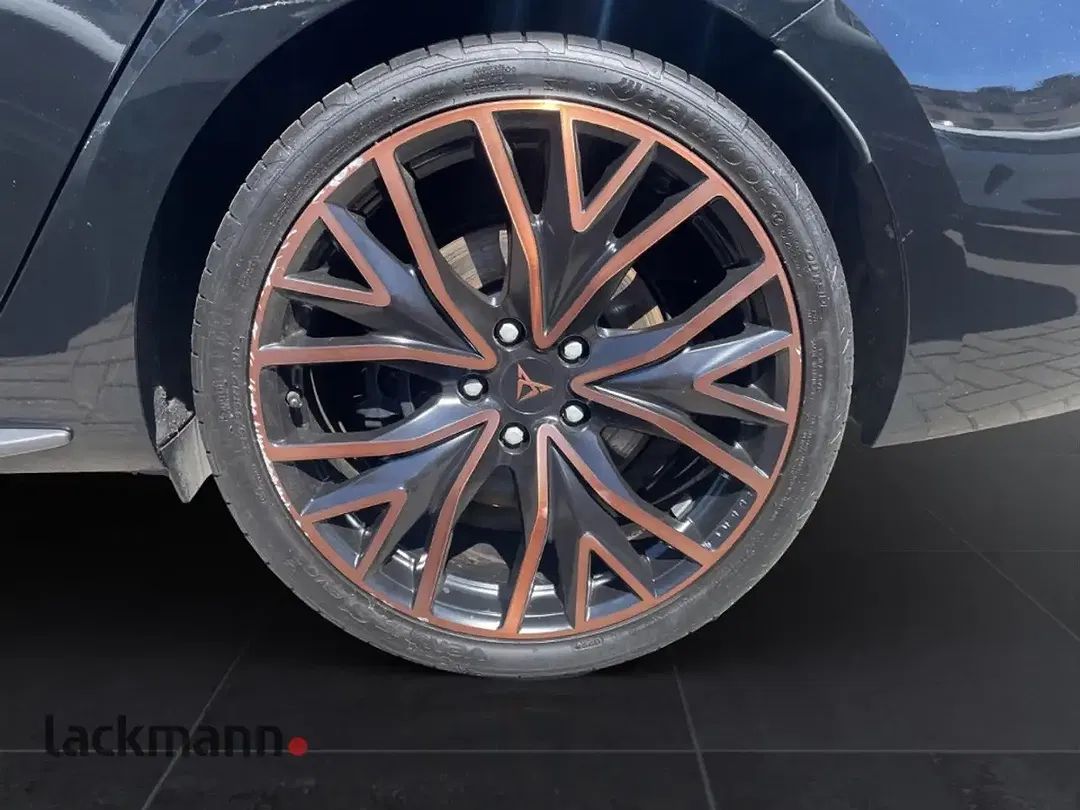 CUPRA Leon - Thumbnail 15