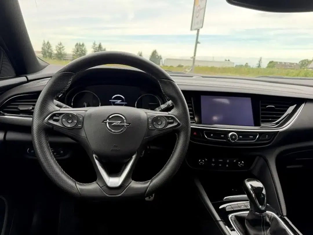 Opel Insignia - Thumbnail 8