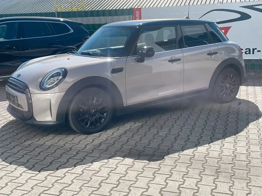 MINI Cooper - Thumbnail 4