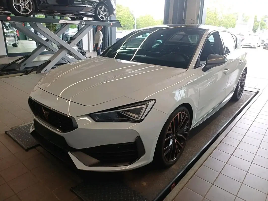 CUPRA Leon - Afbeelding 1