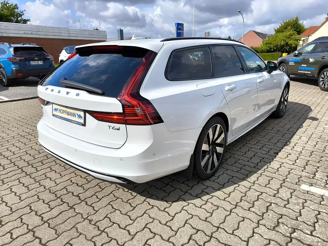 Volvo V90 - Thumbnail 5