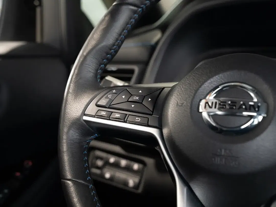 Nissan Leaf - Thumbnail 20