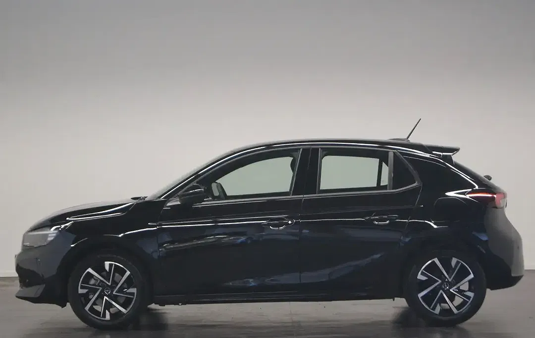 Opel Corsa - Thumbnail 3