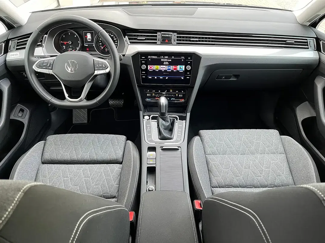 Volkswagen Passat Variant - Thumbnail 14