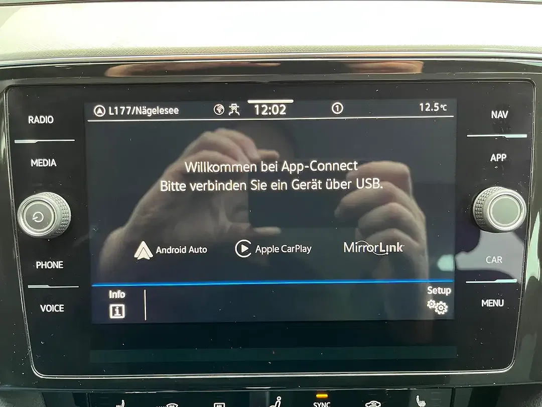 Volkswagen Passat Variant - Thumbnail 6