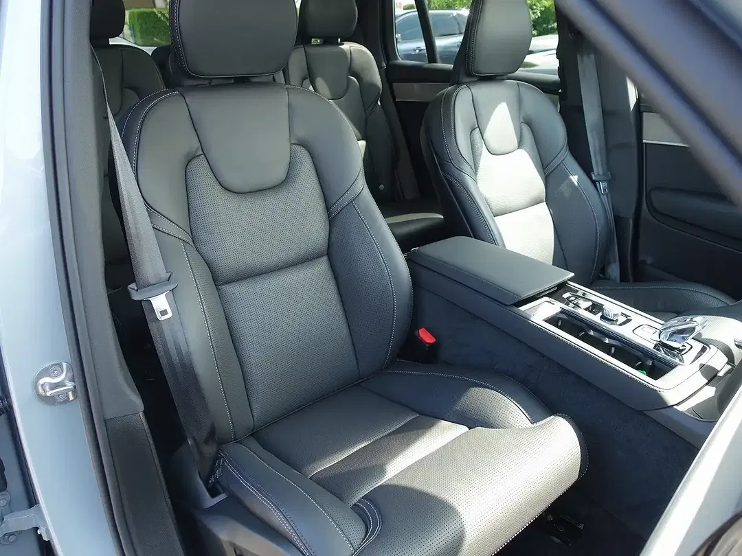 Volvo XC90 - Thumbnail 9