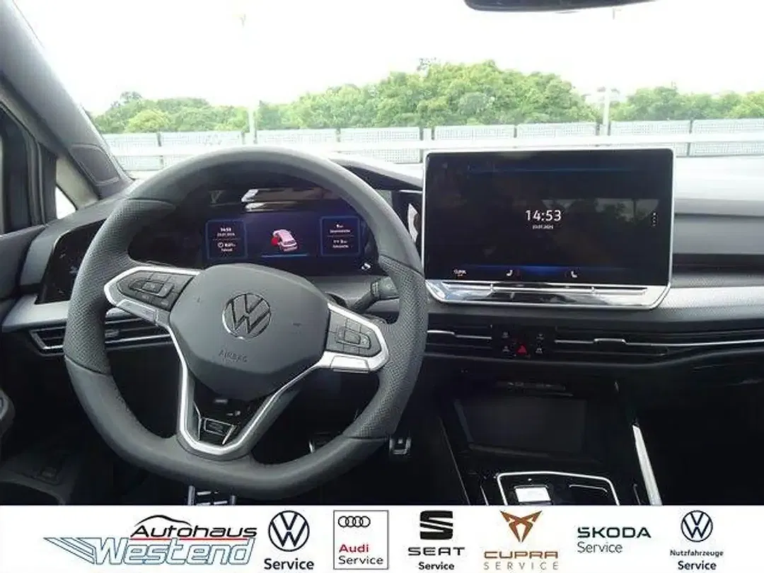 Volkswagen Golf - Thumbnail 4