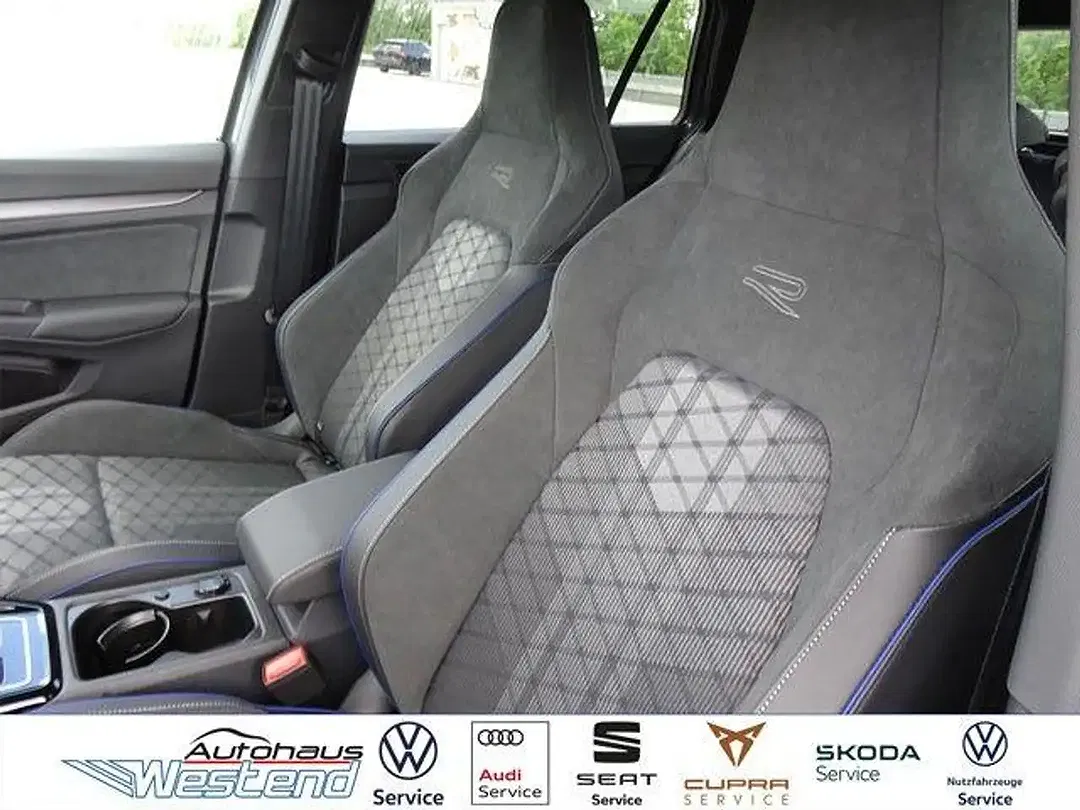 Volkswagen Golf - Thumbnail 8