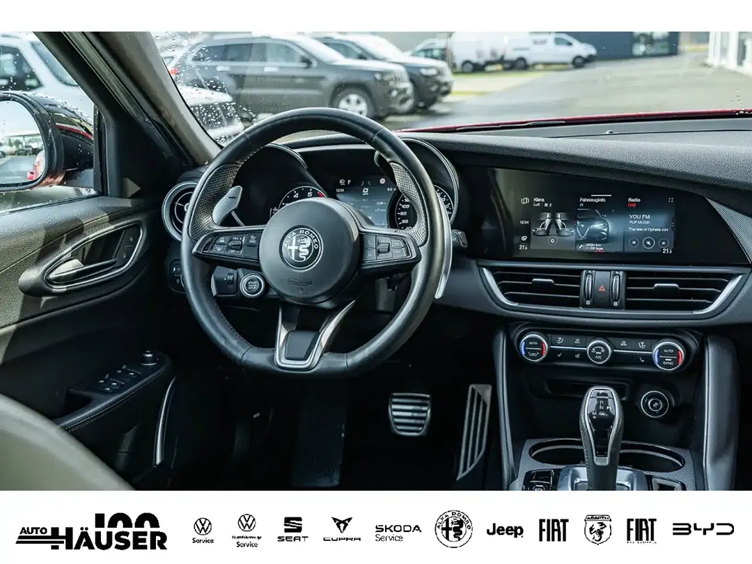 Alfa Romeo Giulia - Thumbnail 13