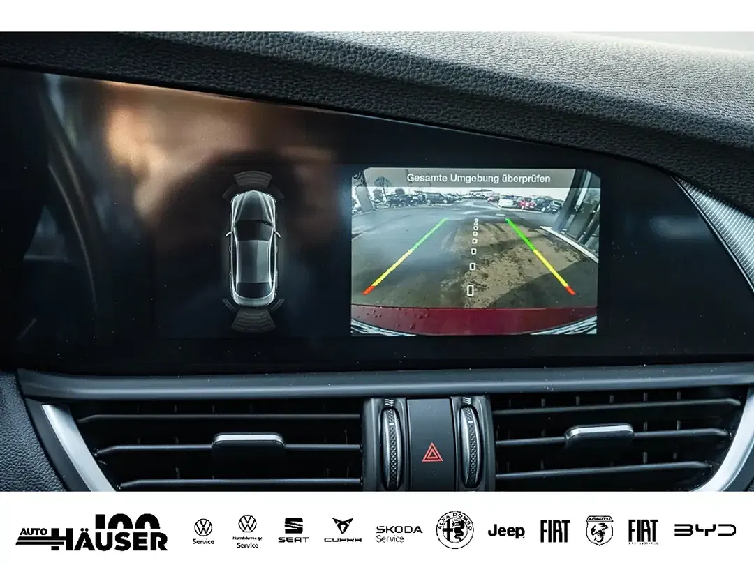 Alfa Romeo Giulia - Thumbnail 20