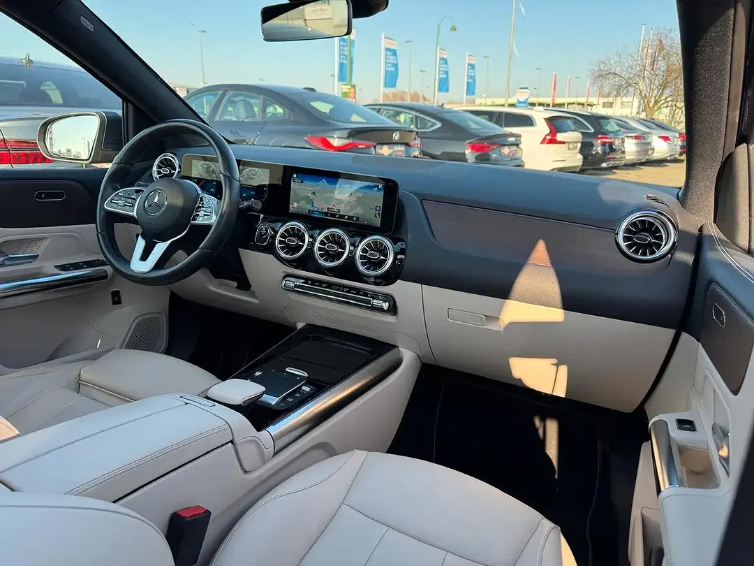 Mercedes-Benz B 250 - Thumbnail 14