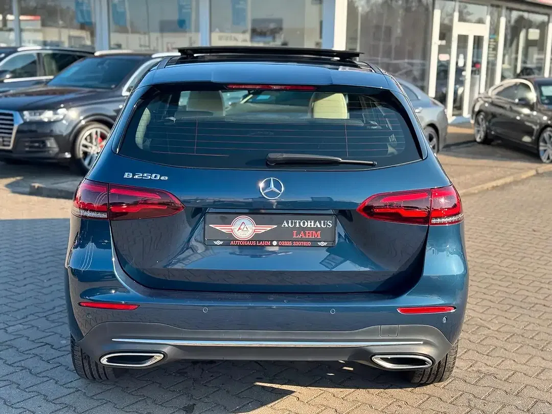 Mercedes-Benz B 250 - Thumbnail 7