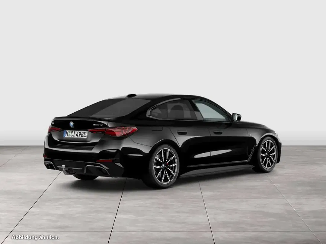 BMW i4 - Thumbnail 2