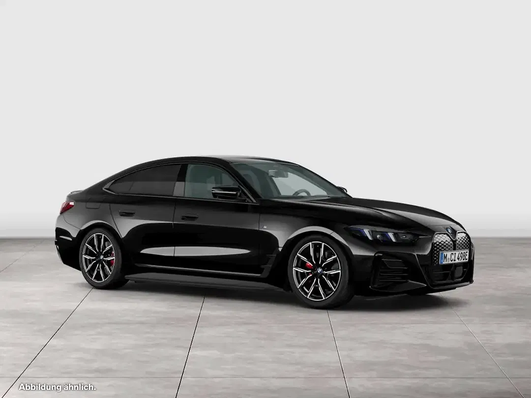 BMW i4 - Thumbnail 9