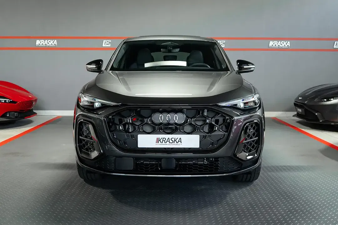 Audi SQ5 - Thumbnail 4