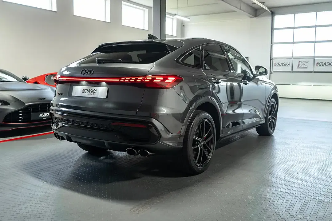 Audi SQ5 - Thumbnail 7