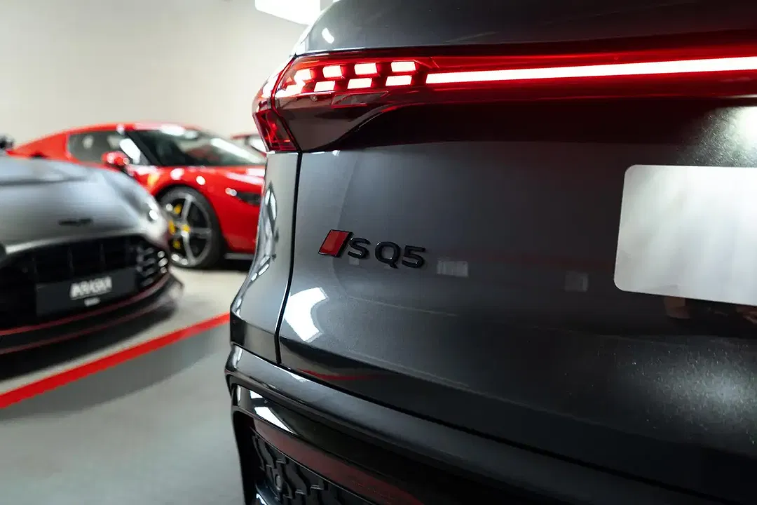 Audi SQ5 - Thumbnail 9