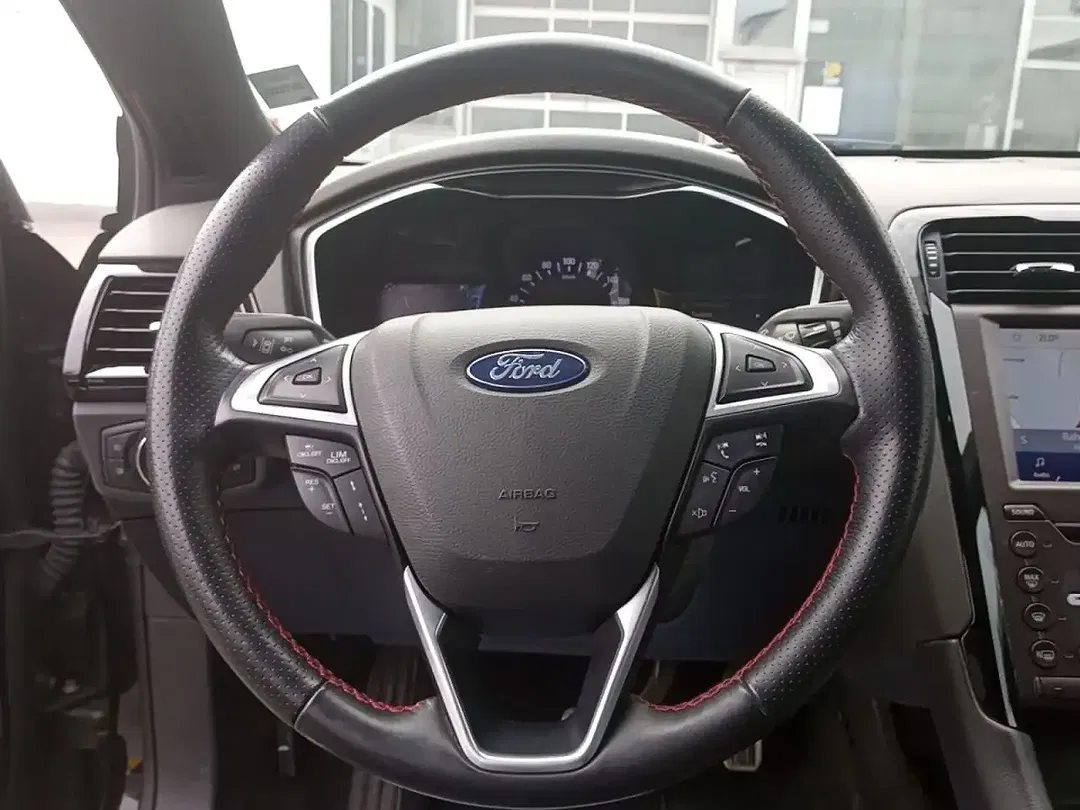 Ford Mondeo - Thumbnail 10
