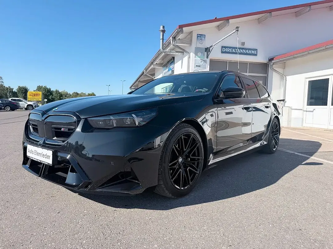 BMW M5 Touring - foto 2