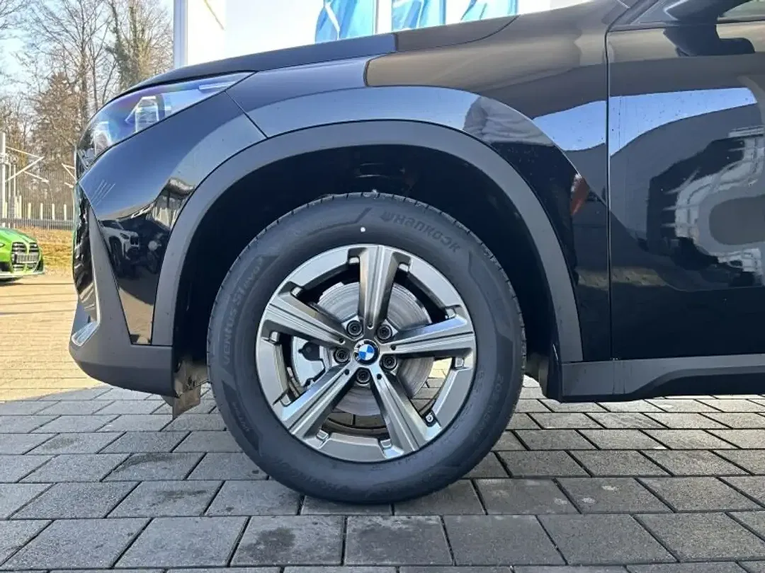 BMW X1 - Thumbnail 5