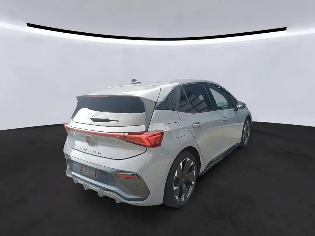 CUPRA Born - Thumbnail 5