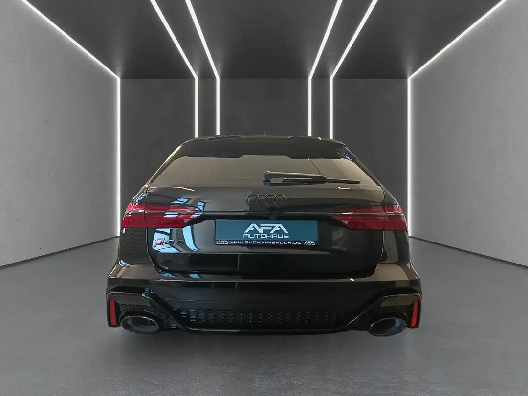 Audi RS6 - Thumbnail 5
