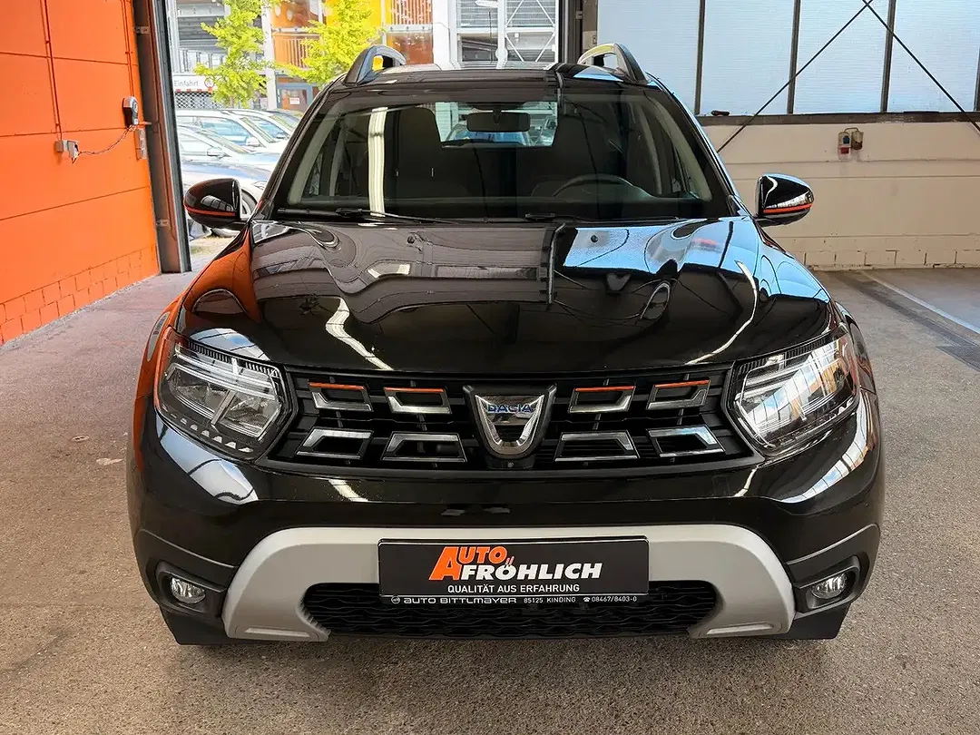 Dacia Duster - Thumbnail 2
