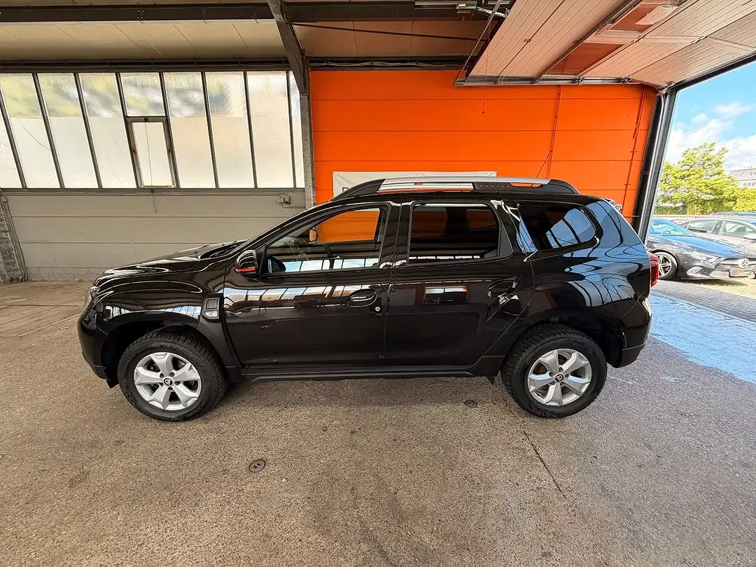 Dacia Duster - Thumbnail 8